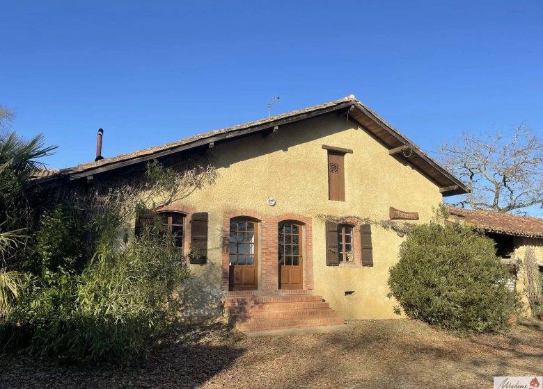 50650856  – Maison – 9 pièces à BOURDALAT