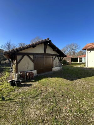 51243288  – Maison – 7 pièces à GAREIN