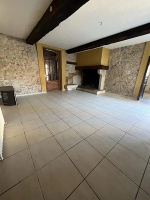 51387750  – Maison – 15 pièces à ST JUSTIN