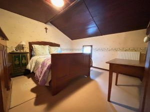 52008148  – Maison – 7 pièces à BROCAS