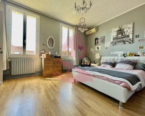 52084963  – Maison – 12 pièces à BROCAS