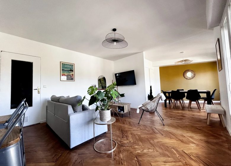 52198998  – Appartement – 3 pièces à MONT DE MARSAN