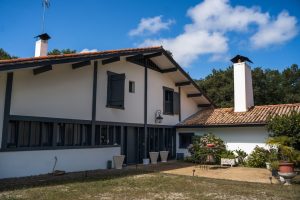 52072526  – Maison – 8 pièces à ST YAGUEN