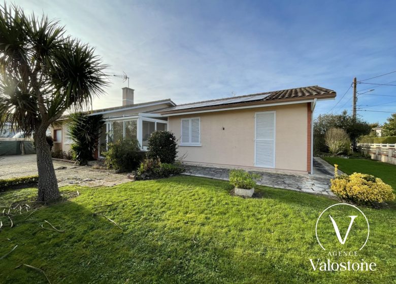 52529670  – Maison – 7 pièces à HAGETMAU