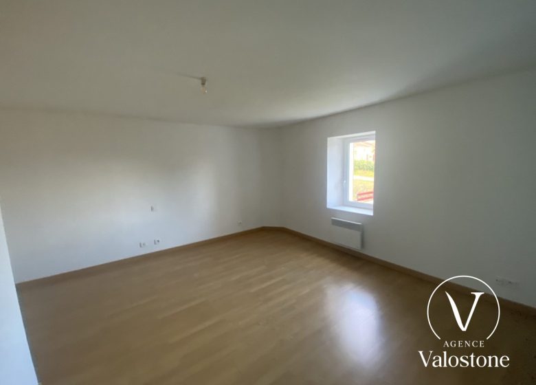 52688901  – Maison – 5 pièces à MONSEGUR