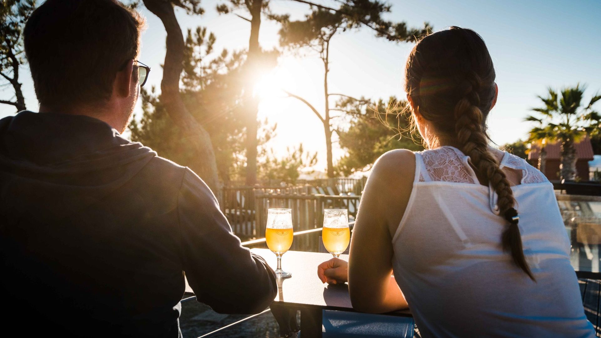 Terrasse du camping Lous Serrots - Découvrir Les Landes