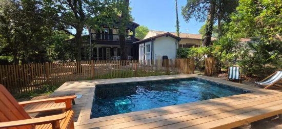 Villa Piscine et Pins