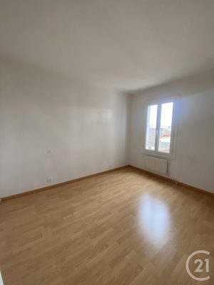 52891670  – Appartement – 3 pièces à MONT DE MARSAN