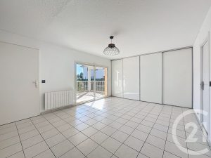 52760825  – Appartement – 3 pièces à TARNOS