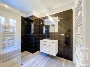 52760825  – Appartement – 3 pièces à TARNOS