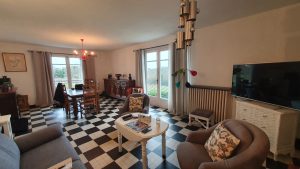 52904444  – Maison – 4 pièces à ST LOUBOUER