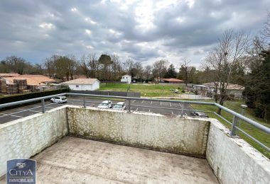 52922708  – Appartement – 2 pièces à ST PIERRE DU MONT