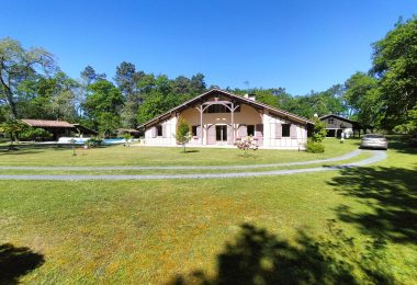 52462104  – Maison – 7 pièces à ROQUEFORT