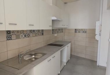 52922454  – Appartement – 2 pièces à AIRE SUR L ADOUR