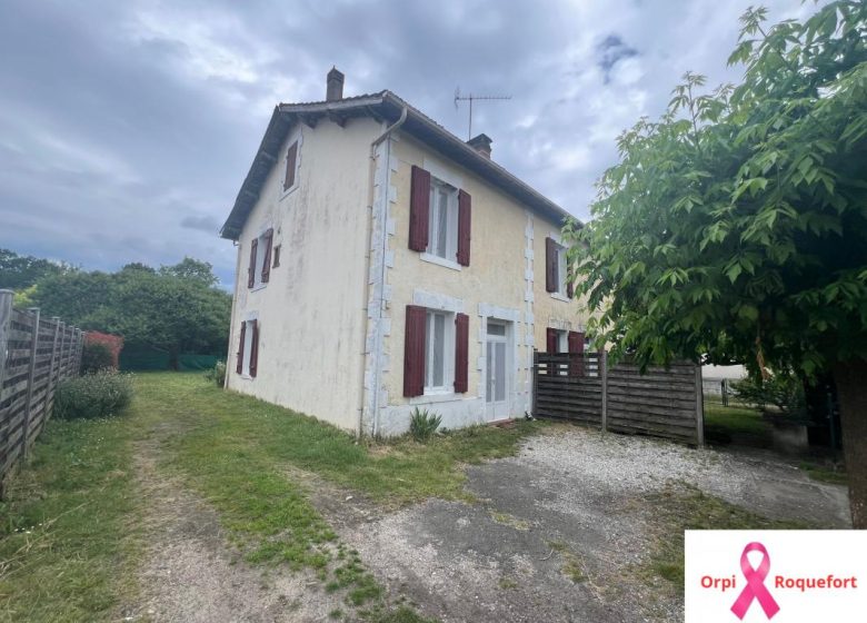 52115701  – Immeuble à LABRIT