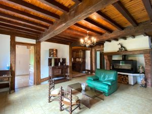 52927247  – Maison – 9 pièces à ARENGOSSE