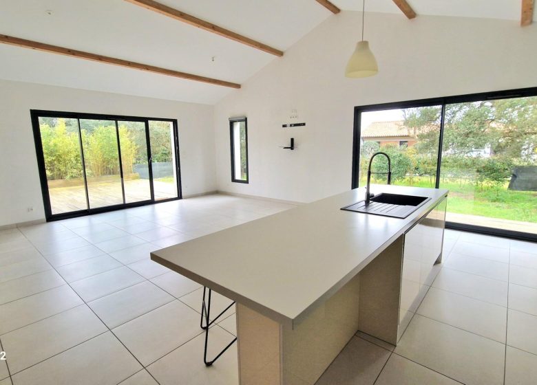 52374745  – Maison – 6 pièces à LABENNE