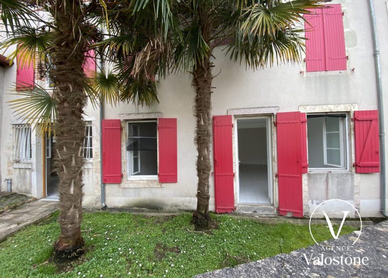 52927012  – Maison – 3 pièces à MONTGAILLARD