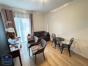 51852866  – Appartement – 3 pièces à ST AVIT