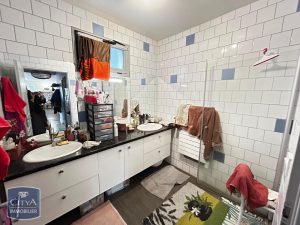 51852866  – Appartement – 3 pièces à ST AVIT