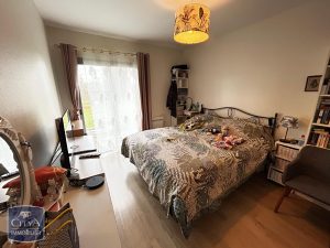51852866  – Appartement – 3 pièces à ST AVIT