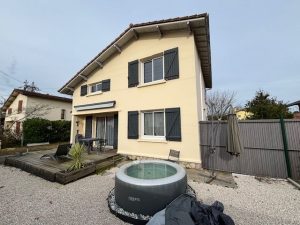 52260750  – Maison – 5 pièces à MONT DE MARSAN