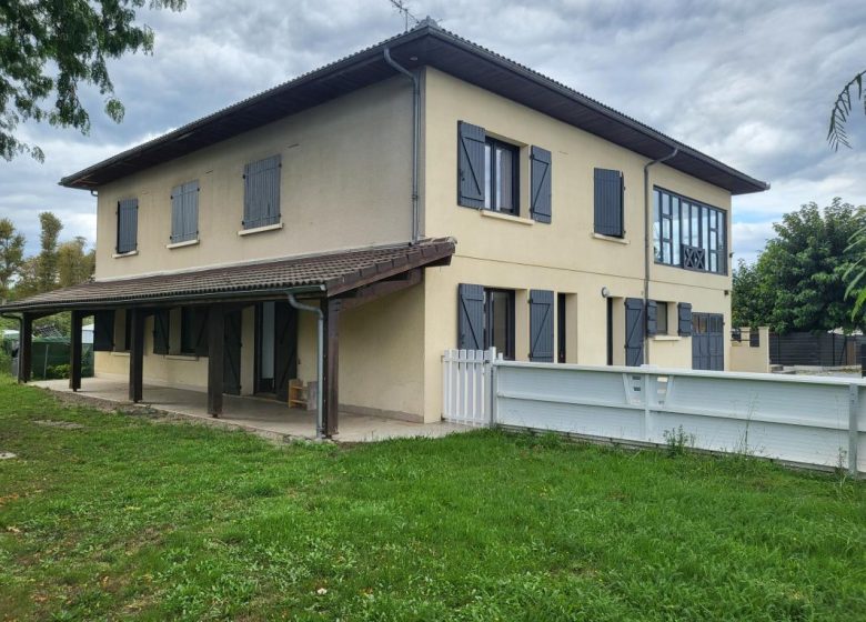 52620005  – Immeuble à MONT DE MARSAN