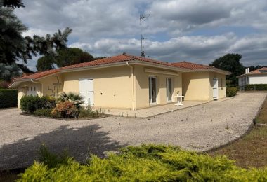 52658629  – Maison – 4 pièces à ROQUEFORT