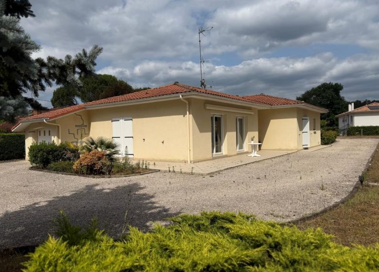 52658629  – Maison – 4 pièces à ROQUEFORT