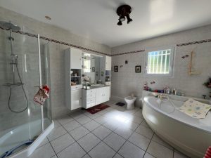 52658629  – Maison – 4 pièces à ROQUEFORT