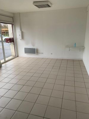 52553653  – Local commercial à LARRIVIERE ST SAVIN