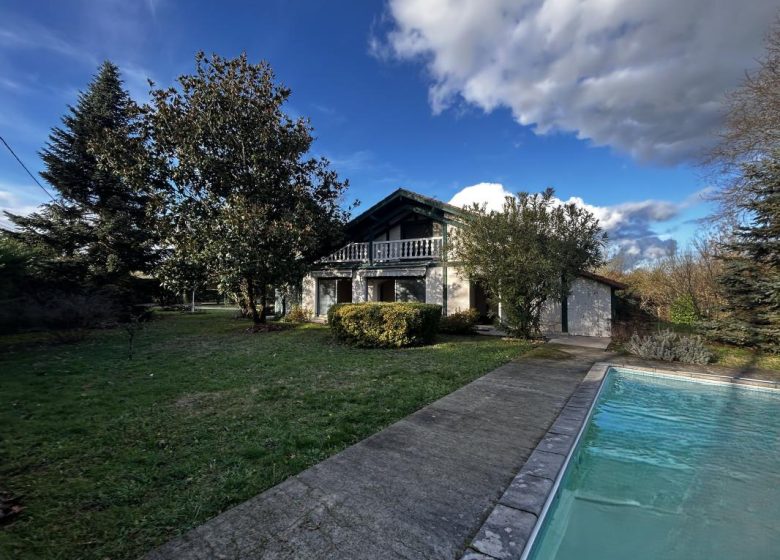 52893018  – Maison – 5 pièces à LARRIVIERE ST SAVIN