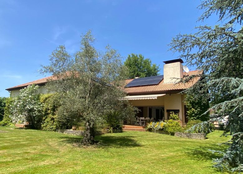 52640716  – Maison – 6 pièces à AMOU