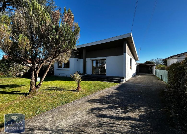 52142957  – Maison – 4 pièces à ST PIERRE DU MONT