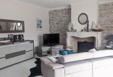 52941999  – Maison – 5 pièces à LABASTIDE D ARMAGNAC