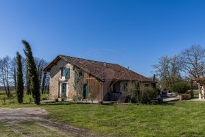 52941452  – Maison – 6 pièces à ST MARTIN D ONEY