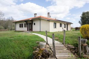 52942359  – Maison – 5 pièces à LE LEUY