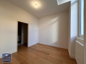 52658773  – Appartement – 4 pièces à MONT DE MARSAN