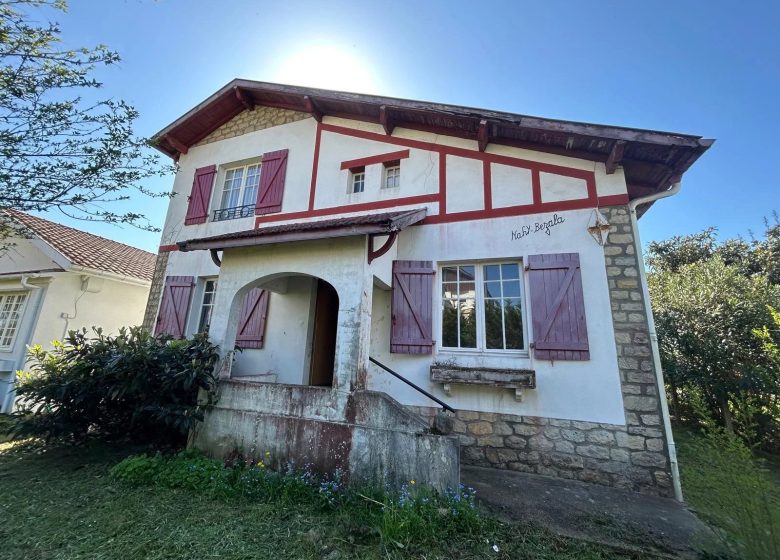 52922852  – Maison – 5 pièces à DAX