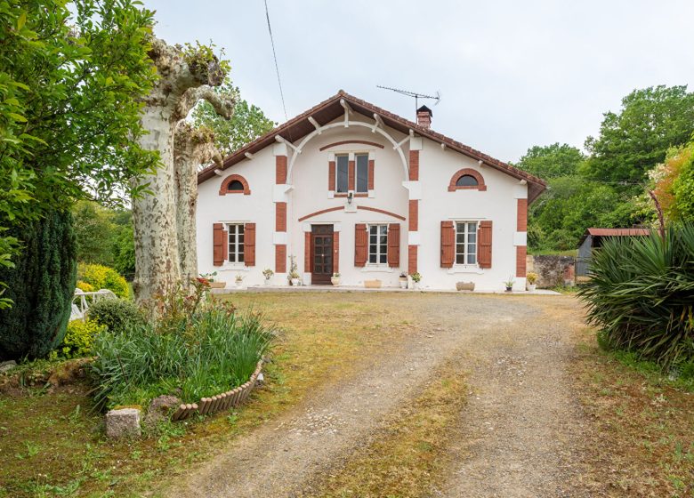 52680284  – Maison – 6 pièces à ST SEVER