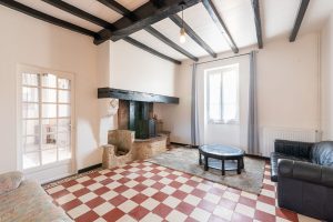 52738875  – Maison – 7 pièces à HAGETMAU