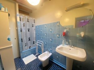 51837476  – Maison – 5 pièces à MONT DE MARSAN