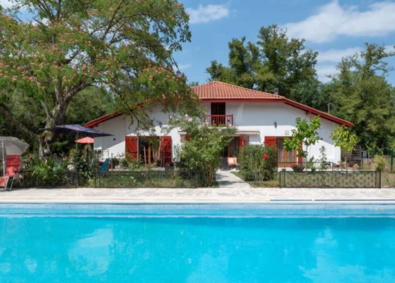 52945841  – Maison – 6 pièces à ST AVIT