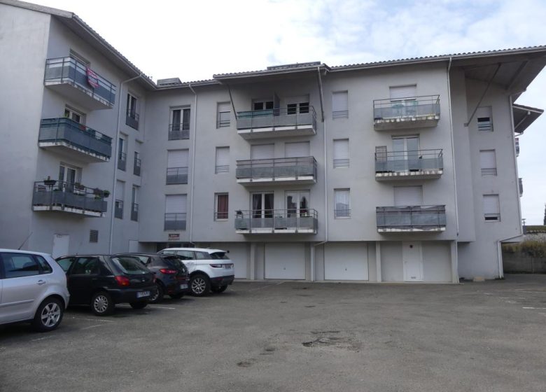 52945900  – Appartement – 2 pièces à MONT DE MARSAN