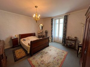 51852643  – Maison – 7 pièces à SOUPROSSE