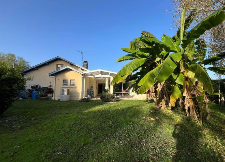 52703795  – Maison – 4 pièces à DAX