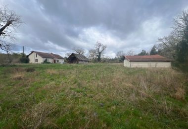 52489400  – Maison – 4 pièces à BOURRIOT BERGONCE