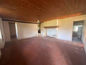 52489400  – Maison – 4 pièces à BOURRIOT BERGONCE