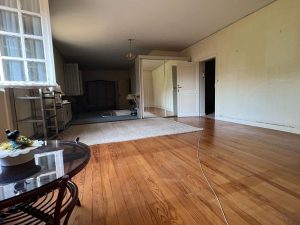 51787678  – Maison – 5 pièces à ROQUEFORT