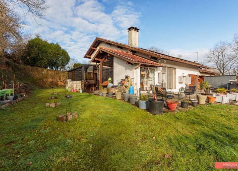 52901085  – Maison – 4 pièces à ST LAURENT DE GOSSE